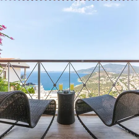 Sleeps 9 With Pool Air Con And Wifi *