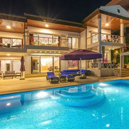 Sleeps 9 With Pool Air Con And Wifi Kalkan