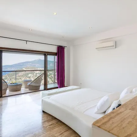 Sleeps 9 With Pool Air Con And Wifi * Kalkan