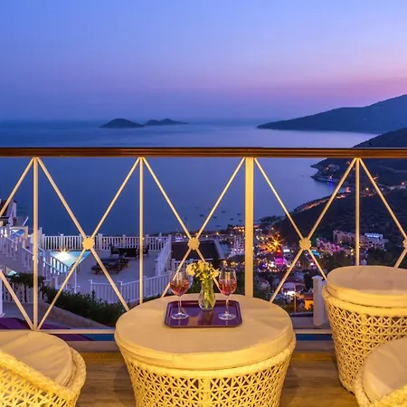 Sleeps 9 With Pool Air Con And Wifi Villa Kalkan